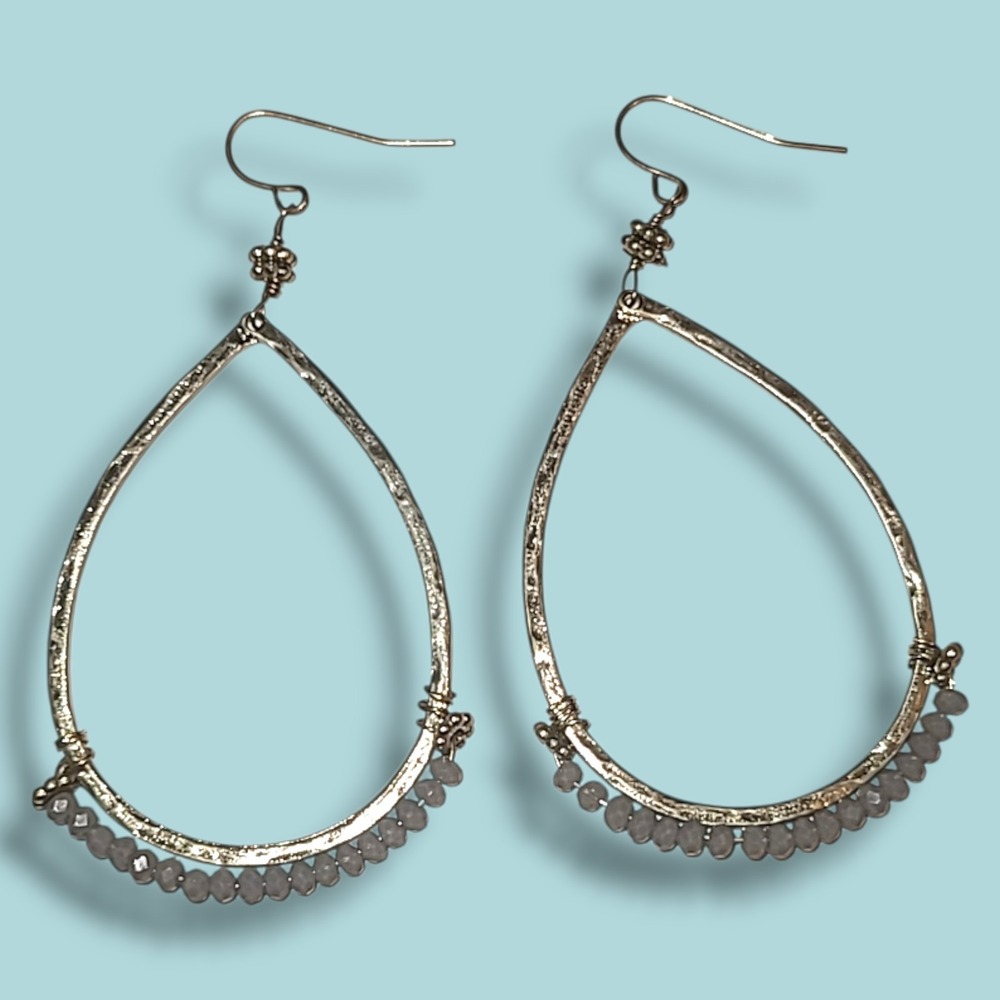 Boho Gold Tone Hammered Teardrop Earrings Gray‎ Crystal Beads Dangle Lightweight